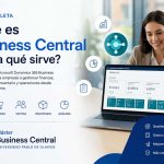 Qué es Business Central: consultores analizando Microsoft Dynamics 365 y Power BI en empresa